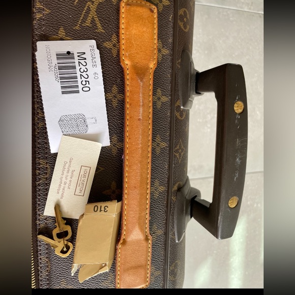 ❤️Louis Vuitton Pegase 60 carry on wheels travel vintage luggage w hang cover - Picture 14 of 16